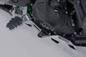 Extensión metálica para pedal de freno trasero de motocicleta
