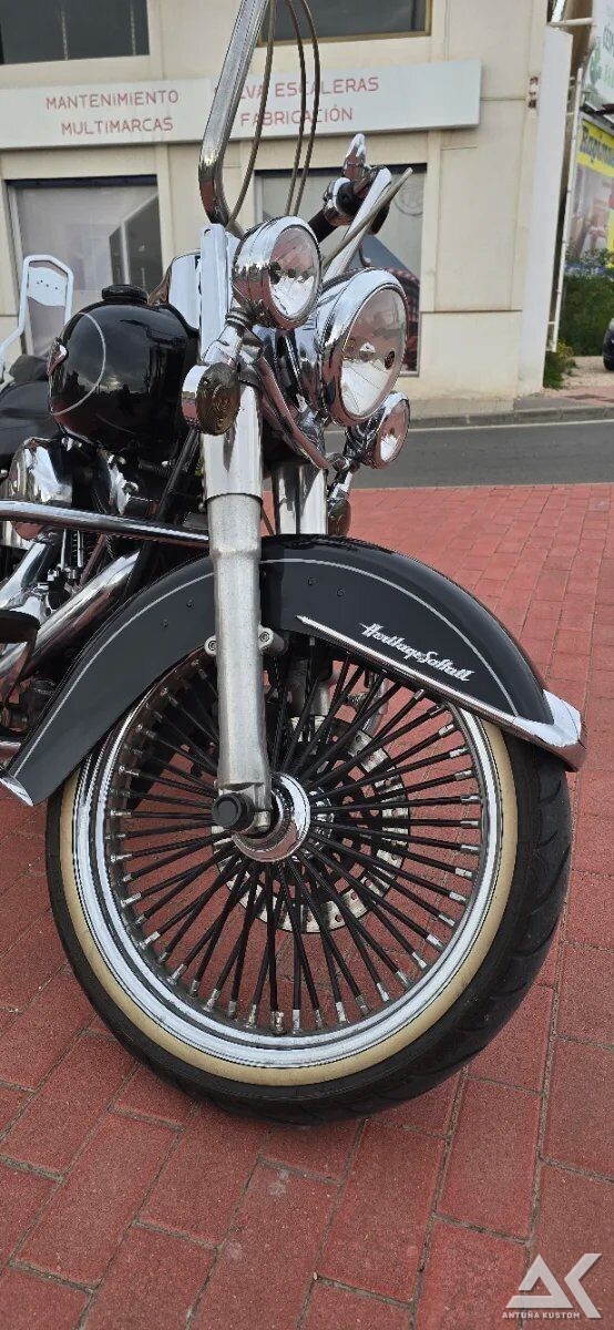 Harley-Davidson Heritage Softail Classic FLSTC 2009 gebraucht, Foto 4