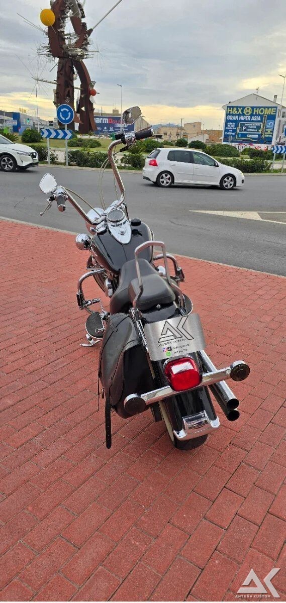 Harley-Davidson Heritage Softail Classic FLSTC 2009 gebraucht, Foto 7